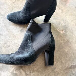 Aerosoles Black Ankle Boots 7.5
